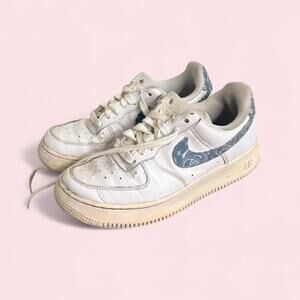 Nike air force 1 paisley